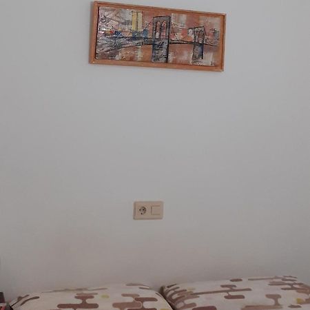 Habitacion Doble Privada En فيغيريس المظهر الخارجي الصورة